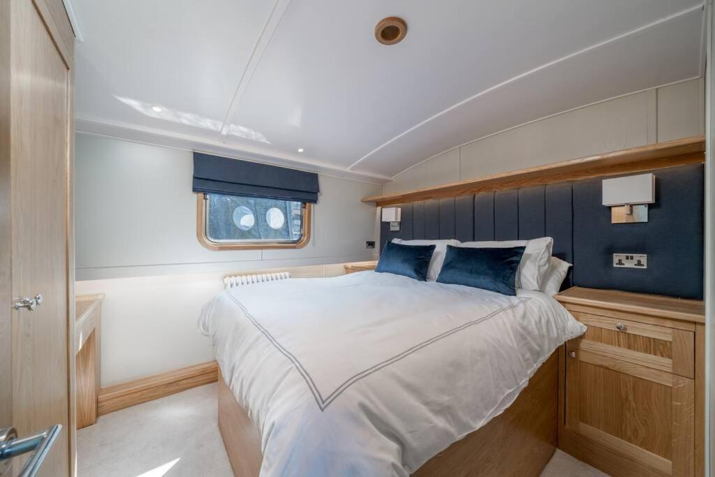 Luxurious Houseboat Near Canary Wharf In Londra Dış mekan fotoğraf