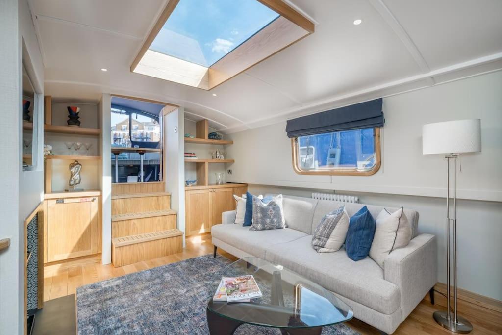 Luxurious Houseboat Near Canary Wharf In Londra Dış mekan fotoğraf